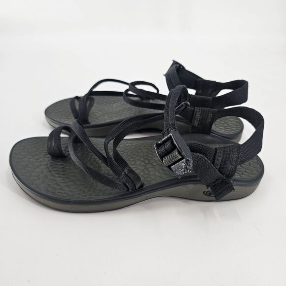 Chacos Black Strappy Sandals 10 - Picture 4 of 7